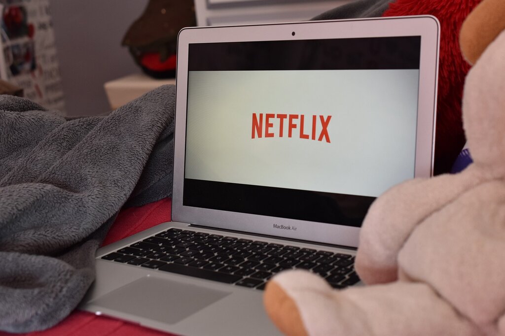 Netflix obniża ceny w ponad 30 krajach